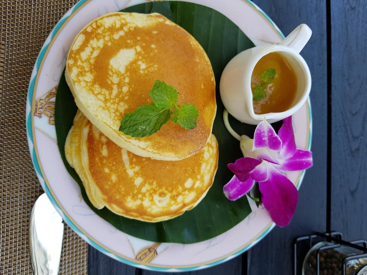 Mora Boutique Hotel - Sha Extra Plus Chiang Rai Exterior photo A plate of pancakes